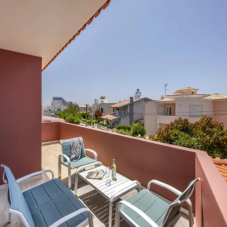 Casa Da Torre アパート